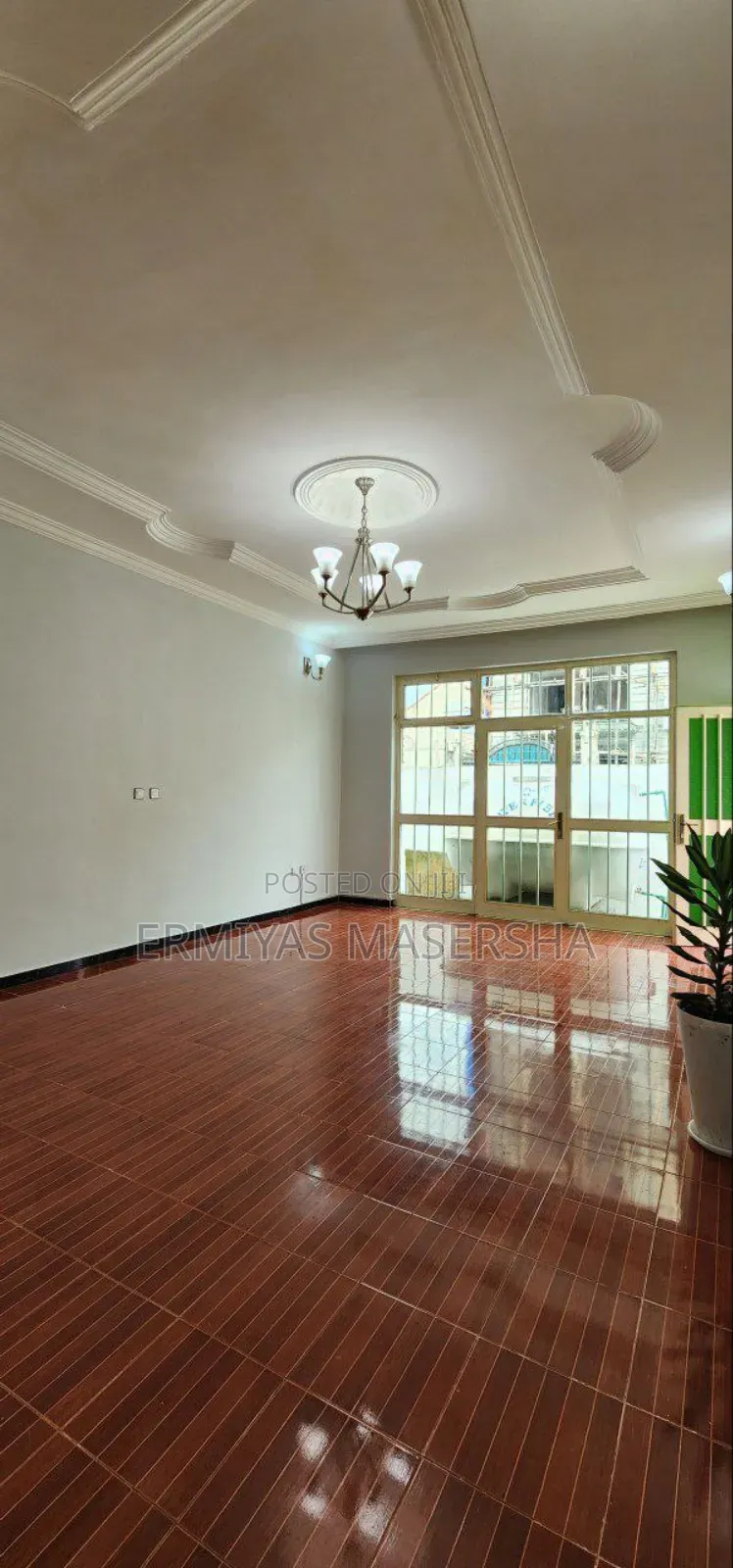 Furnished 5bdrm Villa in Yeka for sale