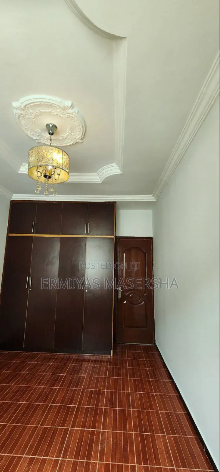Furnished 5bdrm Villa in Yeka for sale