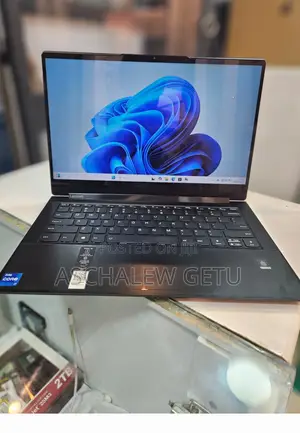 New Laptop Lenovo Yoga 9i 16GB Intel Core I7 SSD 512GB