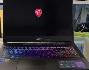 New Laptop MSI Katana 15 16GB Intel Core I7 SSD 512GB