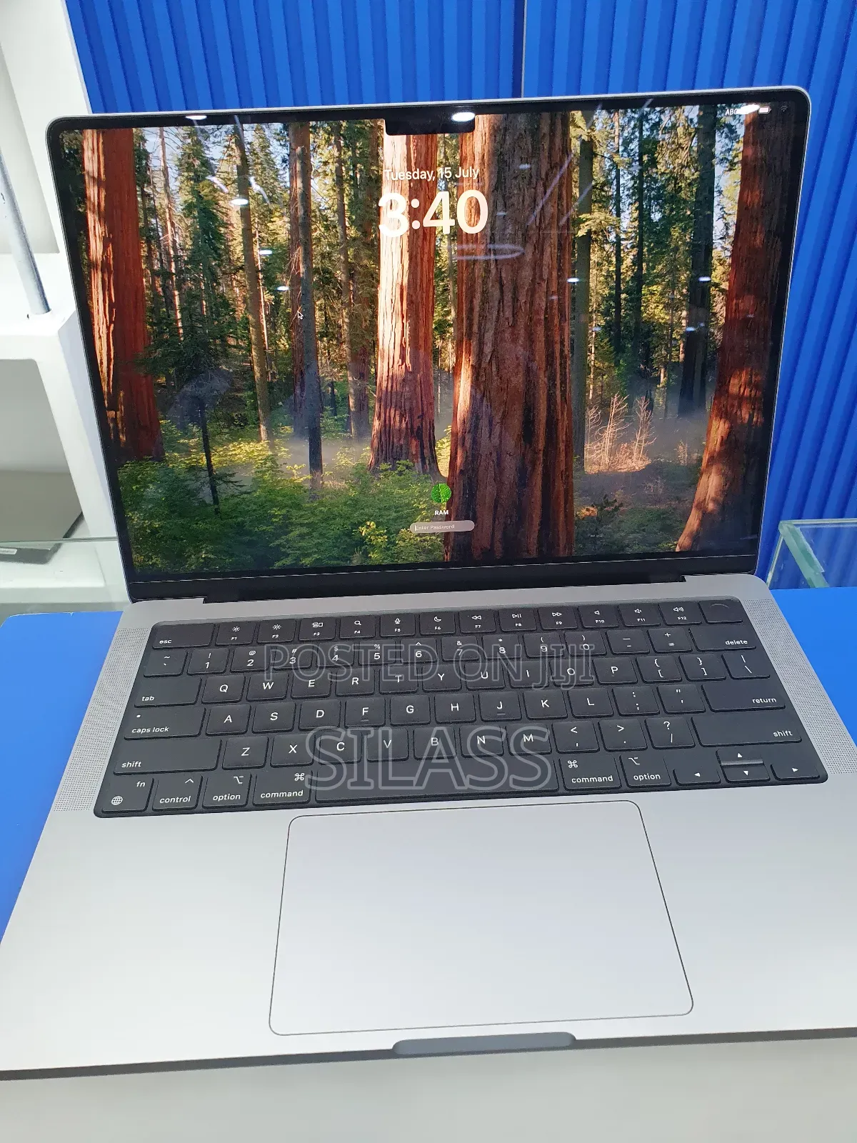 New Laptop Apple MacBook Pro 2021 M1 32GB Apple M1 Max SSD 2T