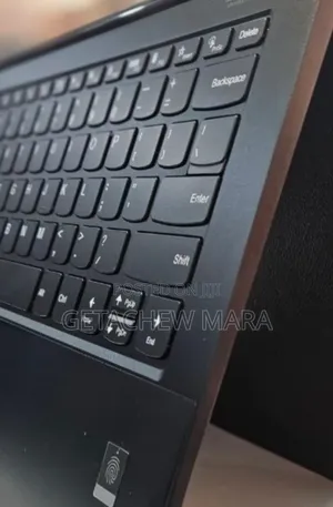 New Laptop Lenovo ThinkPad X1 Carbon 16GB Intel Core i9 SSD 512GB