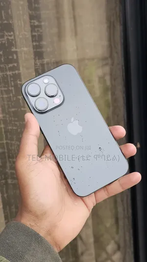 New Apple iPhone 16 Pro 256 GB Black