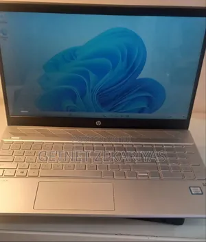 New Laptop HP Pavilion 15 12GB Intel Core I5 SSD 256GB