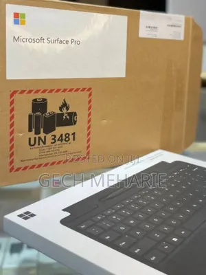 New Microsoft Surface Pro 16GB Qualcomm Snapdragon X Plus SSD 512GB