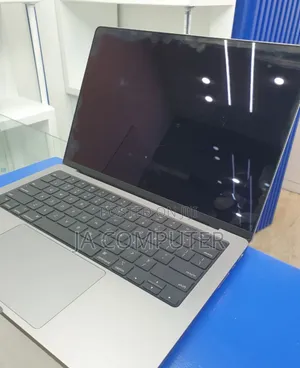 New Laptop Apple MacBook Pro M1 32GB Apple M1 SSD 512GB