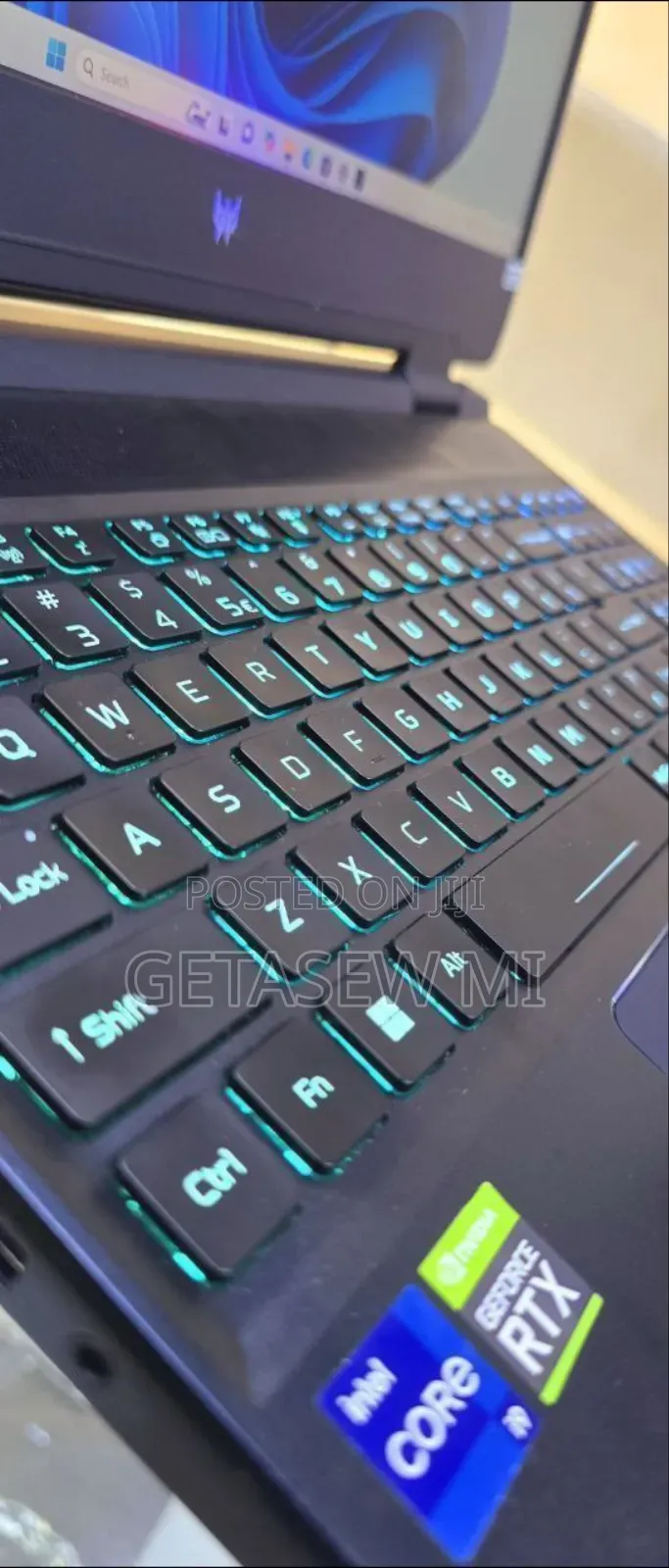 New Laptop Acer Predator Helios 300 16GB Intel Core i9 SSD 1T