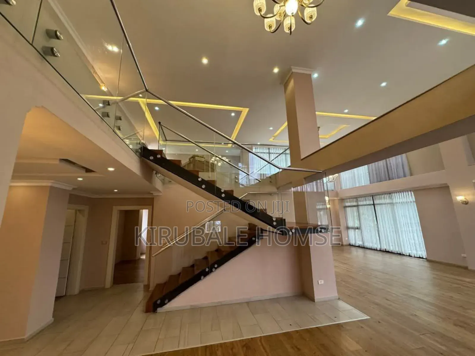 7bdrm Villa in Cccd   Tafo, Bole for sale