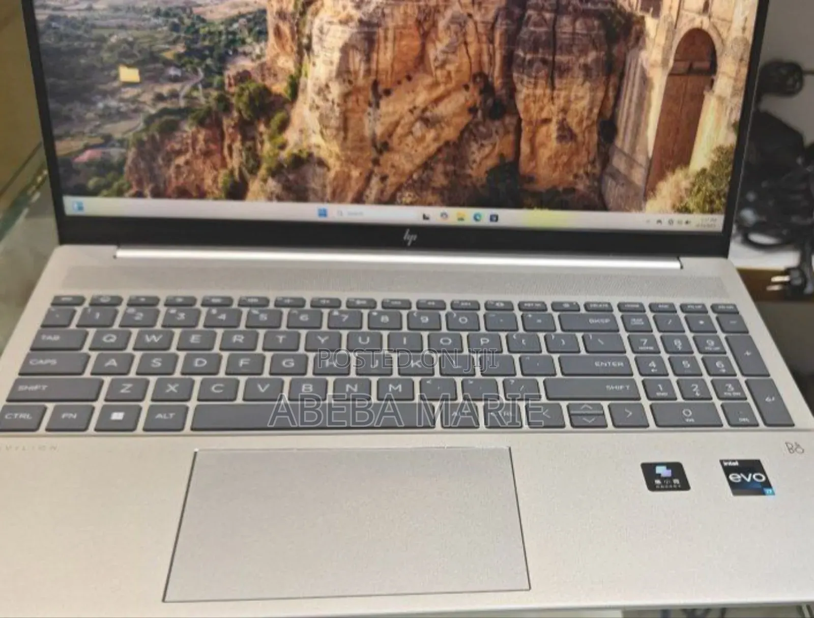 New Laptop HP Pavilion 15 16GB Intel Core I7 SSD 1T
