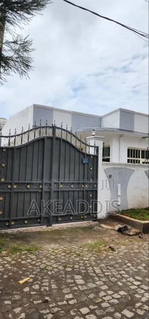 Furnished 4bdrm Villa in አያት ክብር ደመና, Bole for sale