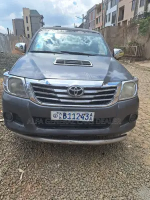 Toyota Hilux 2012 Black