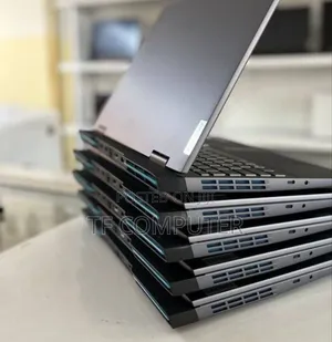 New Laptop Lenovo LOQ 15ARP9 16GB Intel Core I5 SSD 512GB