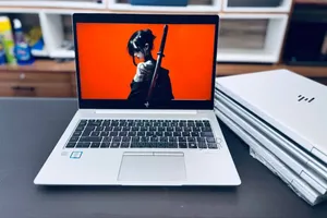 New Laptop HP EliteBook 840 G5 16GB Intel Core i7 SSD 512GB