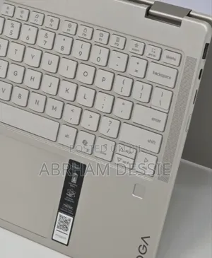 New Laptop Lenovo Yoga 7i 16GB Intel Core I7 SSD 1T