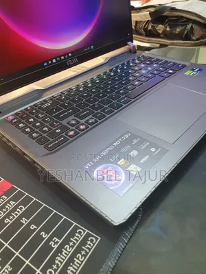 New Laptop MSI Vector 16 HX AI A2XWIG 16GB Intel Core I9 SSD 1T