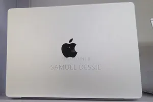 New Laptop Apple MacBook Pro 2021 M1 32GB Apple M1 Pro SSD 2T