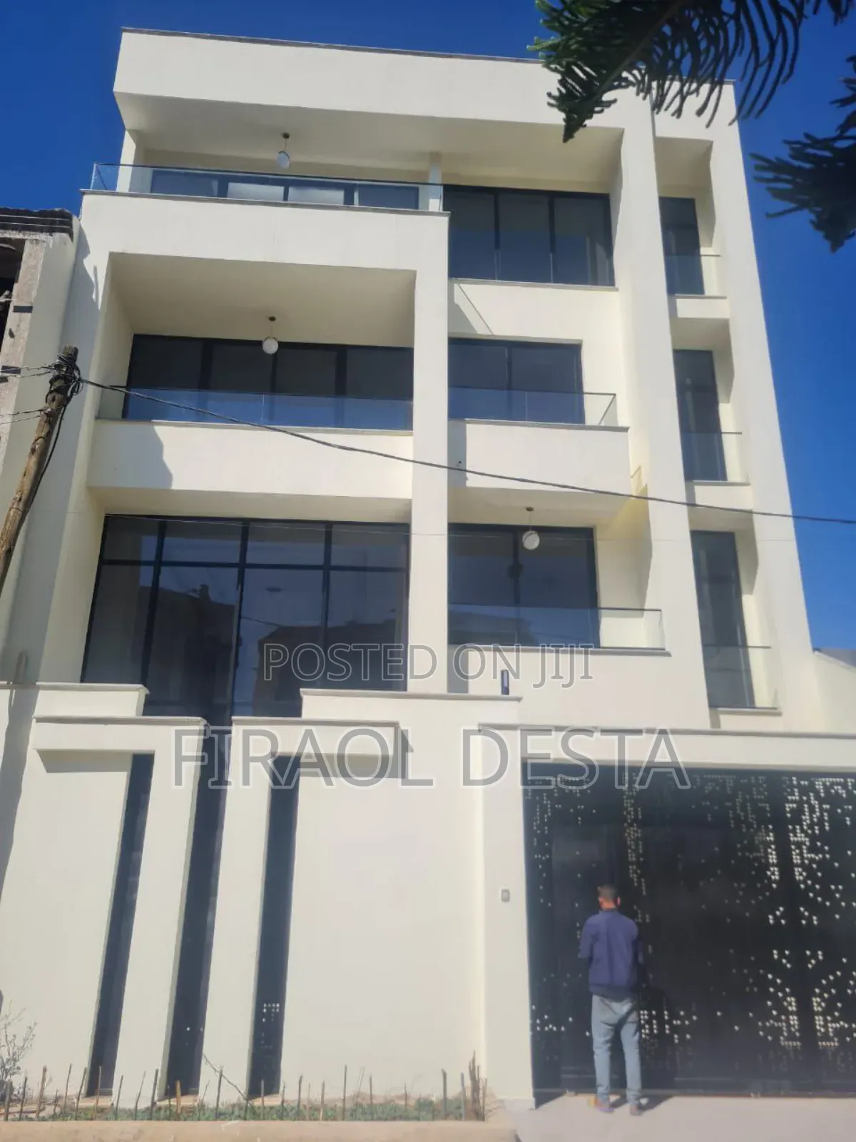 Furnished 4bdrm House in Bole for sale