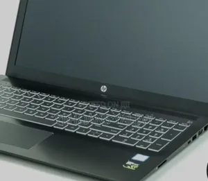 New Laptop HP Pavilion 15 8GB Intel Core I7 SSD 256GB