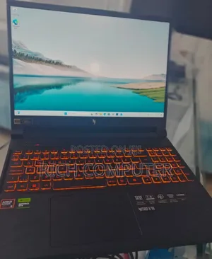 New Laptop Asus ROG Strix G15 32GB Intel Core I9 SSD 512GB