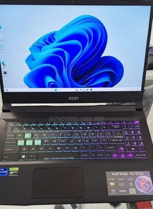 New Laptop MSI Katana 15 16GB Intel Core I7 SSD 512GB