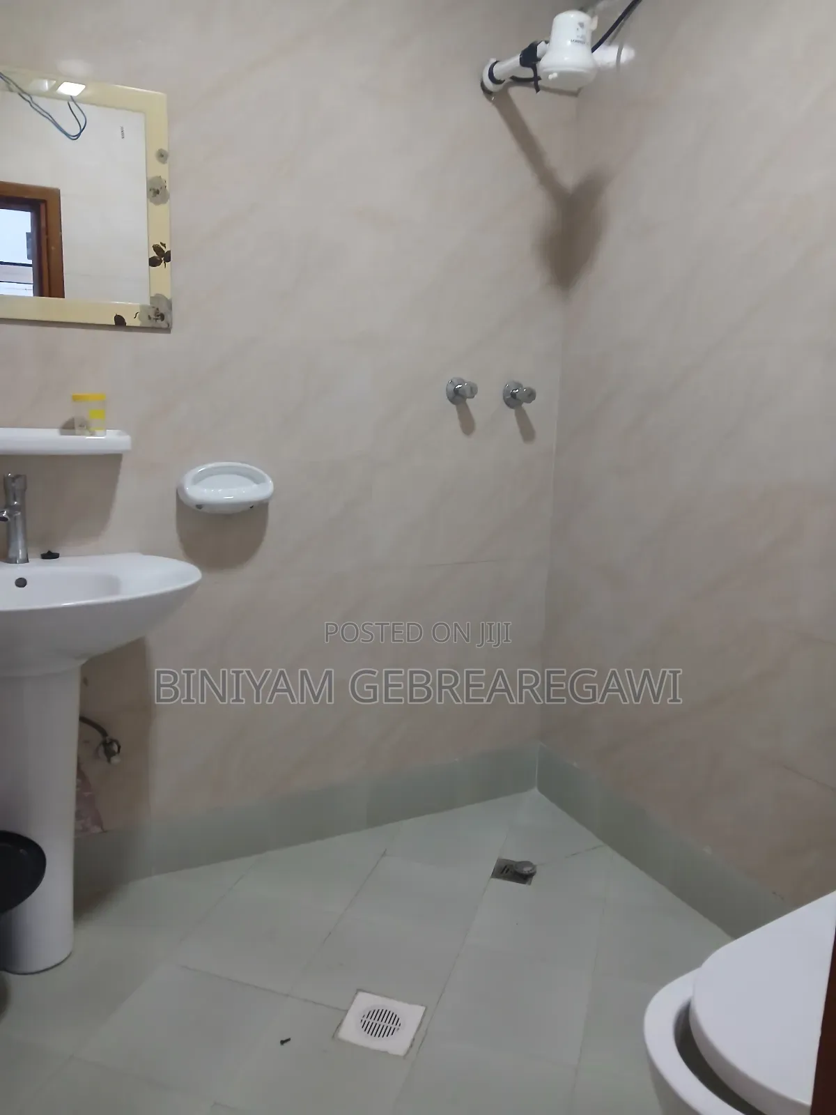 2bdrm Apartment in Apartment, Yeka for rent