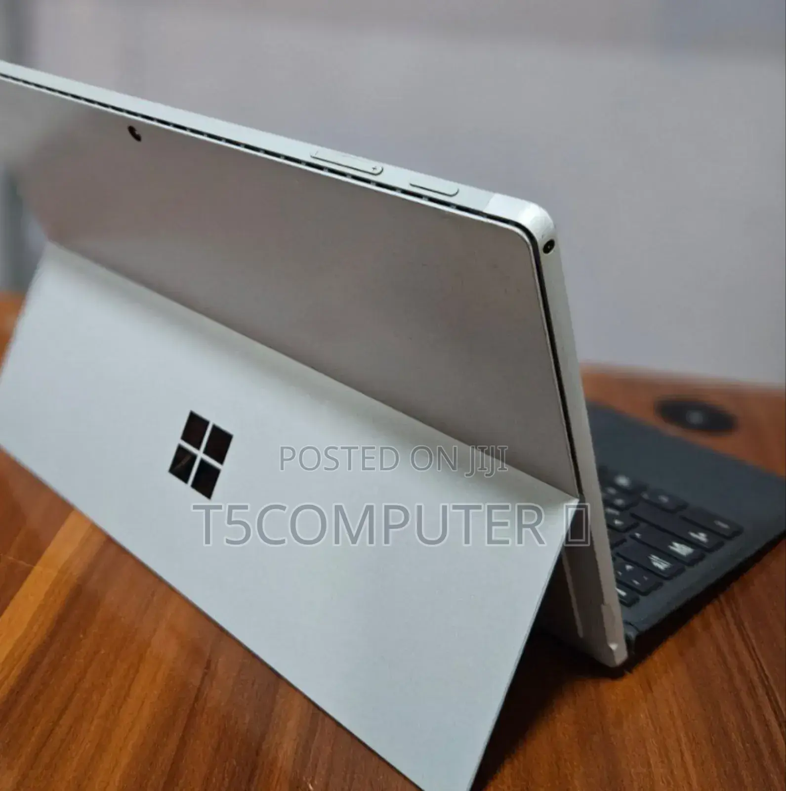 New Laptop Microsoft Surface Pro 7 8GB Intel Core I5 SSD 128GB