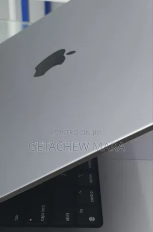 New Laptop Apple MacBook Pro 2011 32GB Apple M1 Pro SSD 512GB