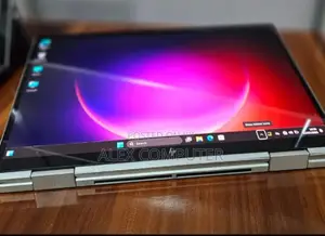 New Laptop HP Envy X360 8GB Intel Core I7 SSD 512GB