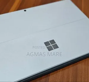 New Laptop Microsoft Surface Pro 7 8GB Intel Core I5 SSD 128GB
