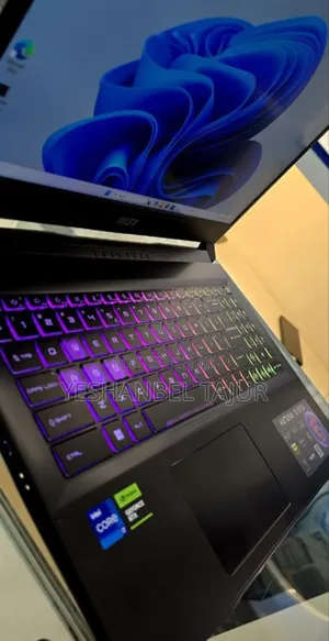New Laptop MSI Katana 15 16GB Intel Core i7 SSD 512GB