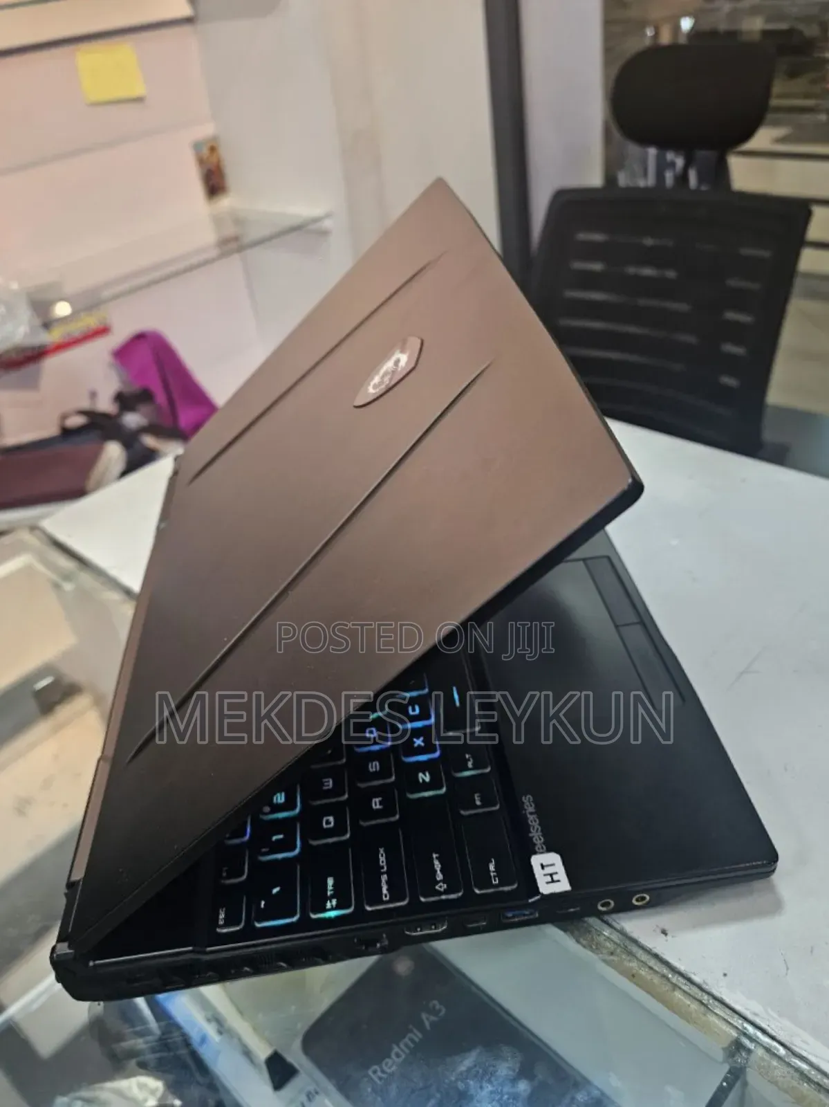 New Laptop MSI Pulse GL66 16GB Intel Core I7 SSD 1T