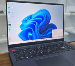 New Laptop Asus VivoBook 15 X505BA 16GB Intel Core I7 SSD 512GB