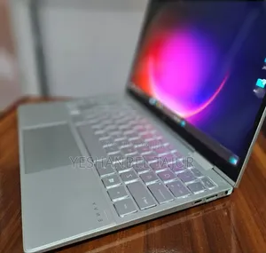 New Laptop HP Envy X360 8GB Intel Core I7 SSD 512GB