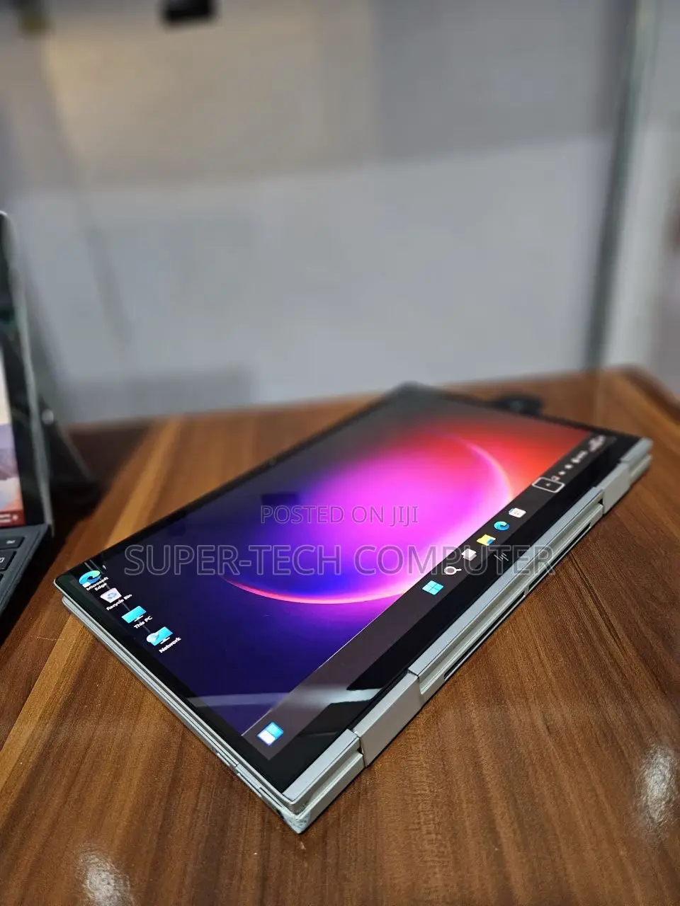 New Laptop HP Envy X360 8GB Intel Core I7 SSD 512GB