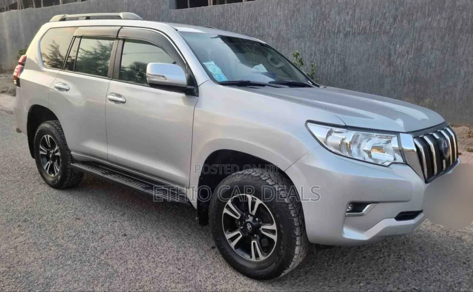 Toyota Land Cruiser Prado 2013 Silver