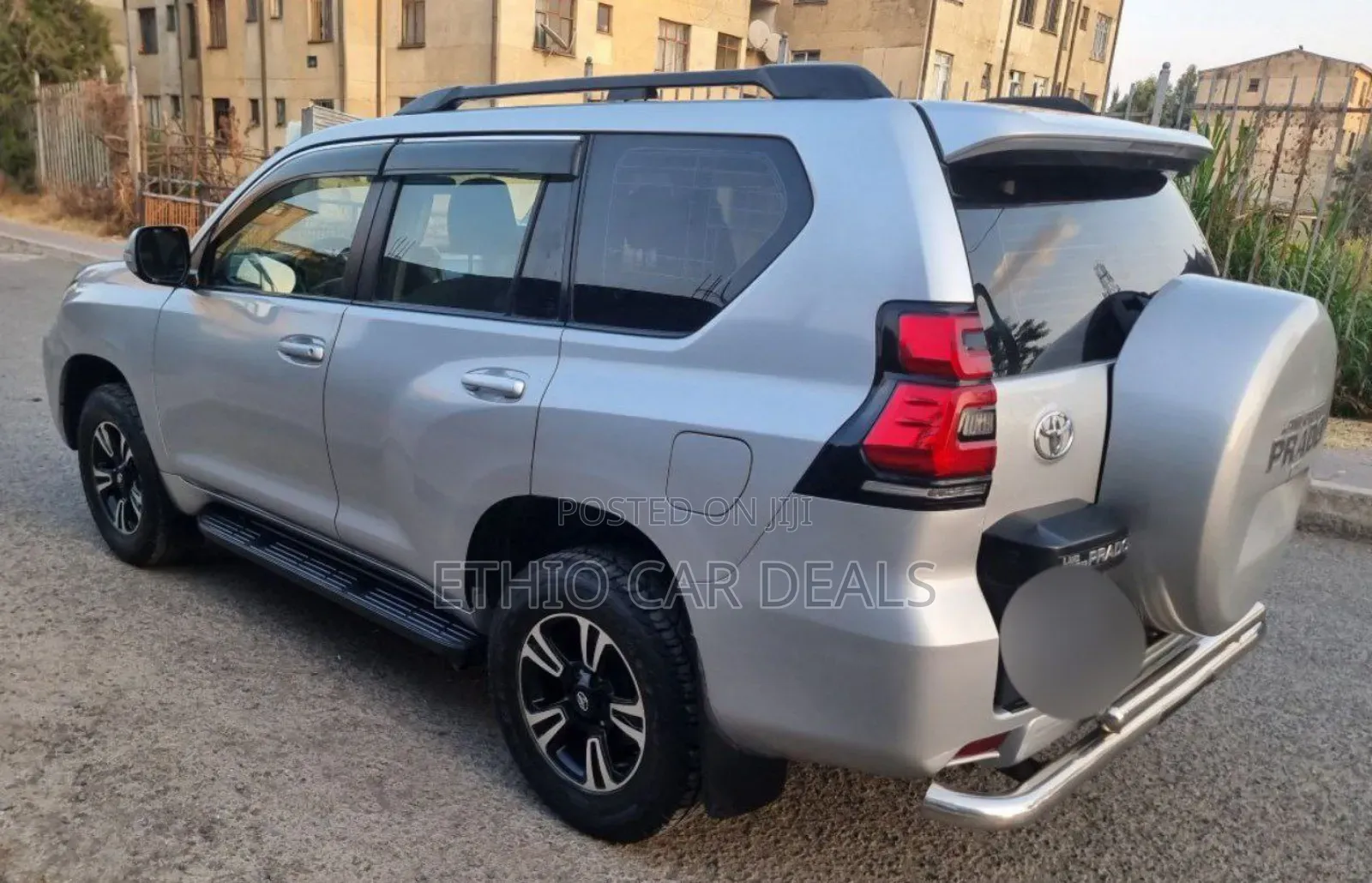 Toyota Land Cruiser Prado 2013 Silver