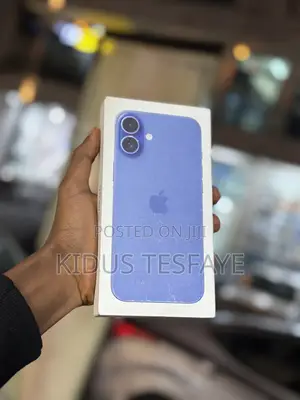 New Apple iPhone 16 Plus 128 GB Blue
