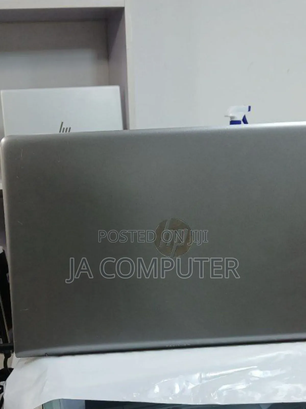 New Laptop HP Pavilion 15 8GB Intel Core I7 SSHD (Hybrid) 1.5T