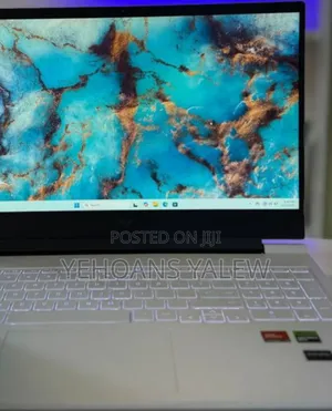 New Laptop HP Victus 16 16GB AMD Ryzen 7 SSD 1T
