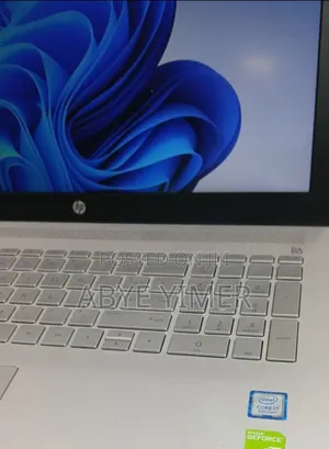 New Laptop HP Pavilion 15 8GB Intel Core I7 HDD+SSD 1T