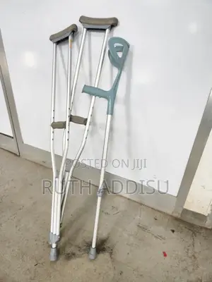 Crutches衫軍axillary Crutches可以elbow Crutches癲馬crutches New