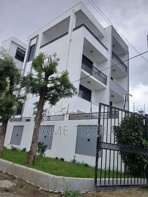 Furnished 10bdrm House in Washington Compound, Bole for sale
