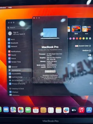 New Laptop Apple MacBook Pro 2017 8GB SSD 256GB