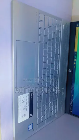 New Laptop HP Pavilion 15 8GB Intel Core I5 HDD+SSD 256GB