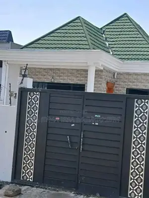 Furnished 4bdrm Villa in አያት ገብሮኤል አካባቢ, Yeka for sale