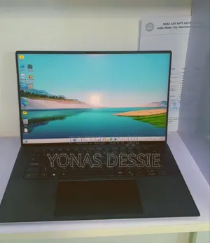 New Laptop Dell XPS 15 16GB Intel Core i7 SSD 512GB