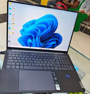 New Laptop Lenovo Yoga 9i 32GB Intel Core I9 SSD 1T