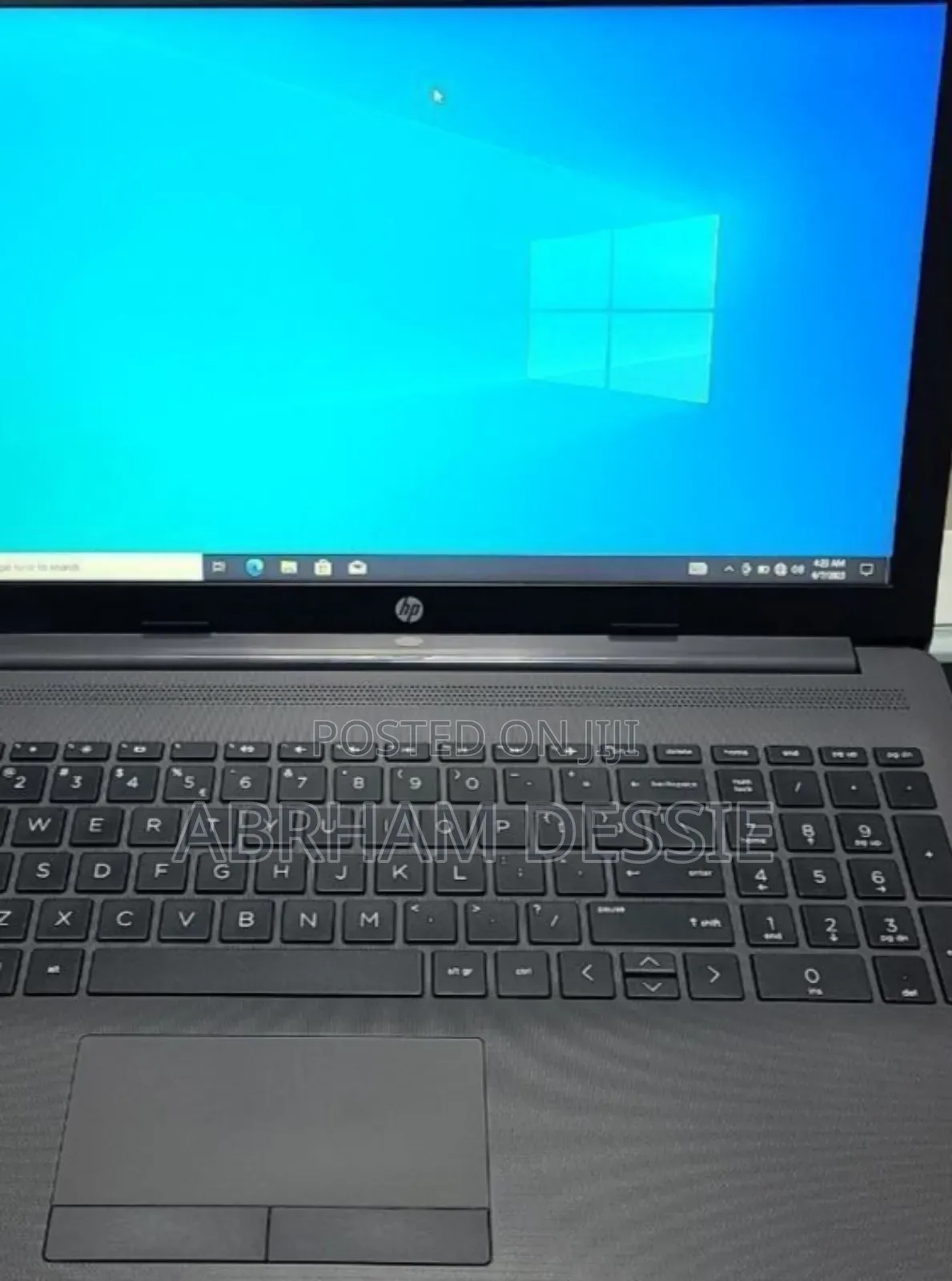 New Laptop HP 4GB Intel Core I3 SSD 1T