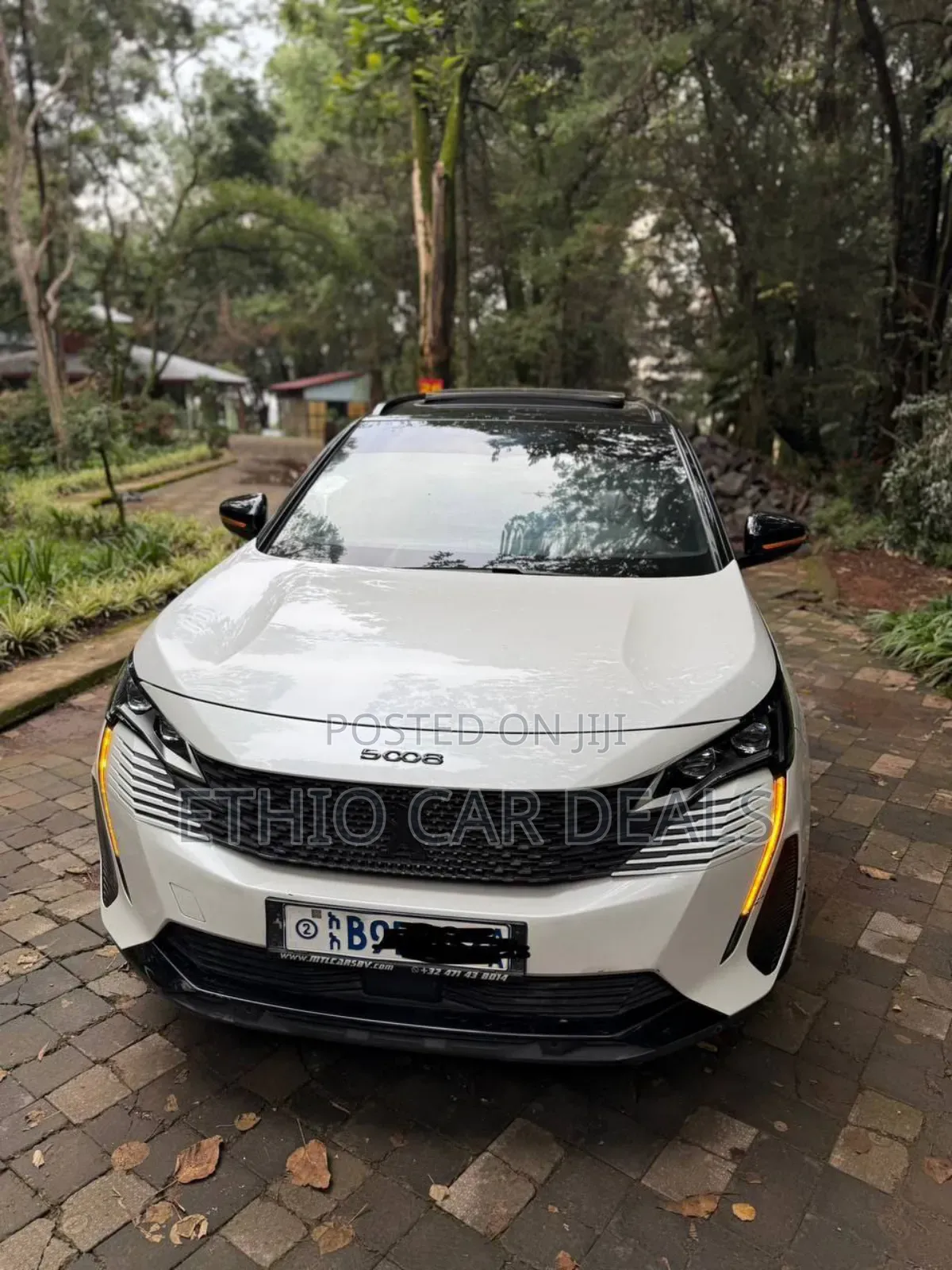 Peugeot 5008 2021 White