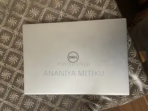New Laptop Dell Inspiron 13 5000 16GB Intel Core i5 SSD 512GB